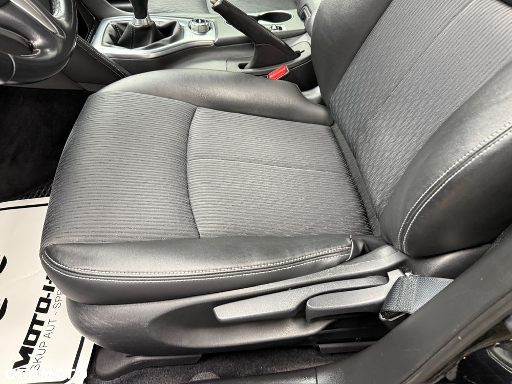 Infiniti Q50 2.2d - 23