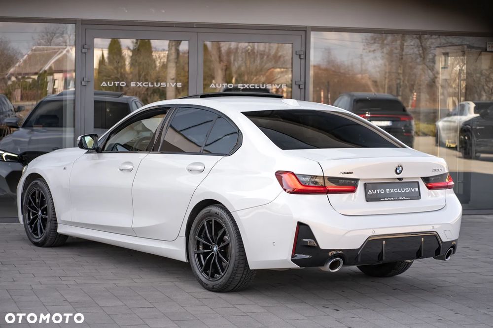 BMW Seria 3 320i xDrive Edition M Sport Shadow - 27