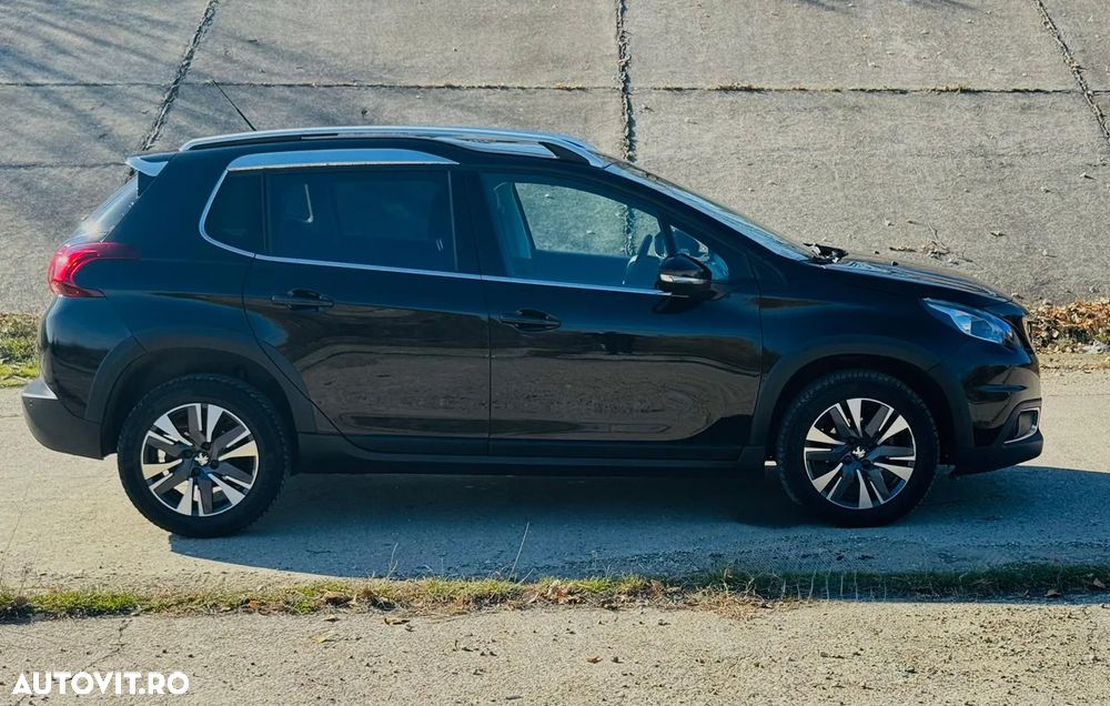 Peugeot 2008 BlueHDi 100 STOP & START Allure - 6