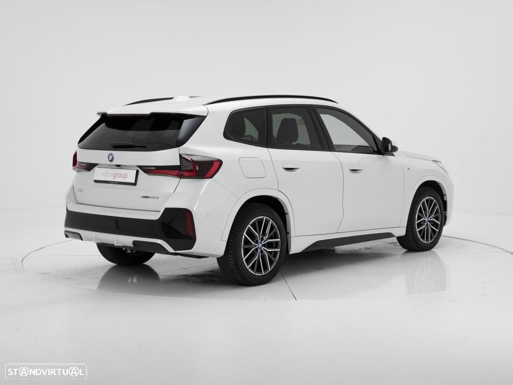 BMW X1 xDrive25e Pack Desportivo M - 3