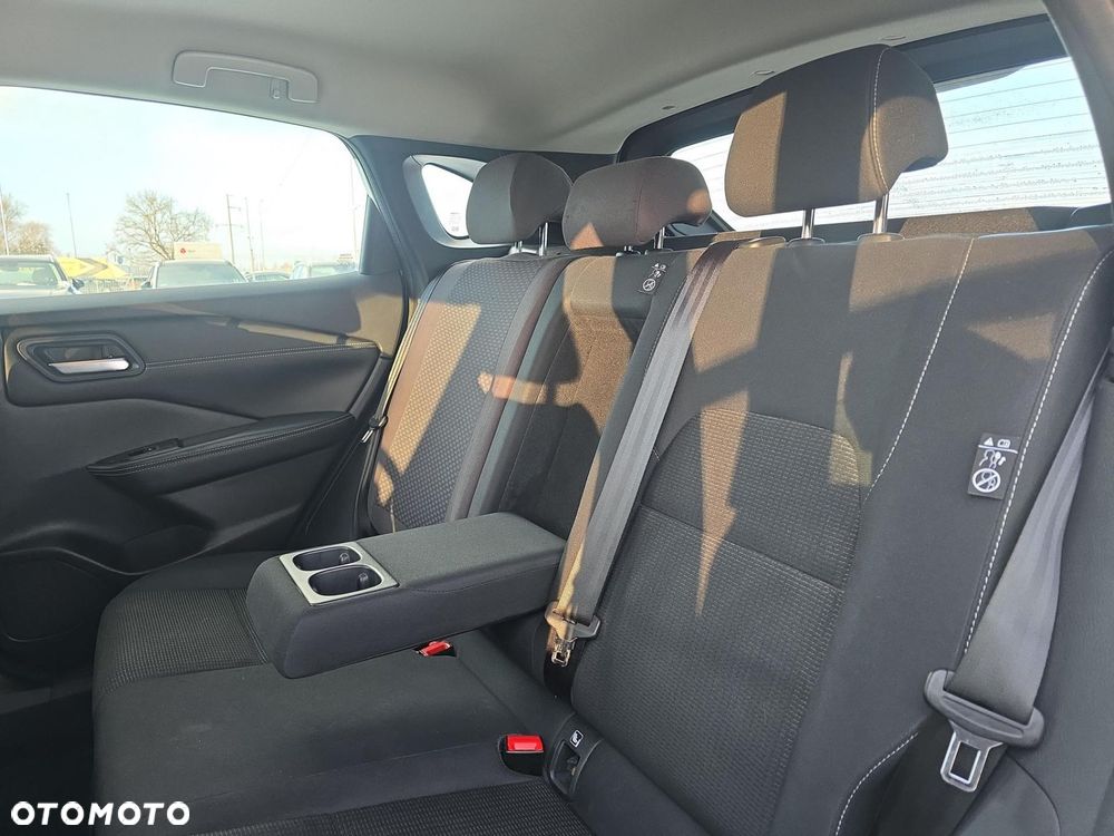Nissan Qashqai 1.3 DIG-T Acenta - 23