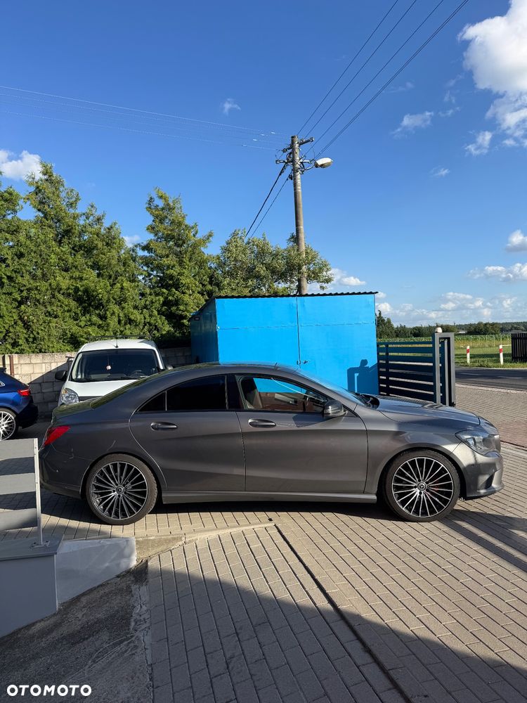 Mercedes-Benz CLA 220 CDI - 4