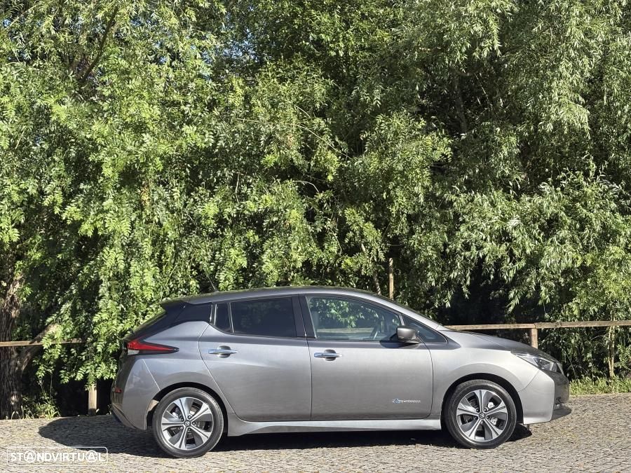 Nissan Leaf N-Connecta - 10