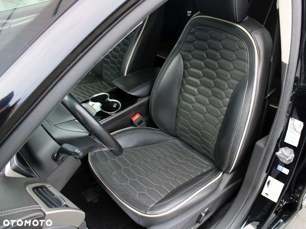 Ford Mondeo Vignale 2.0 TDCi - 11