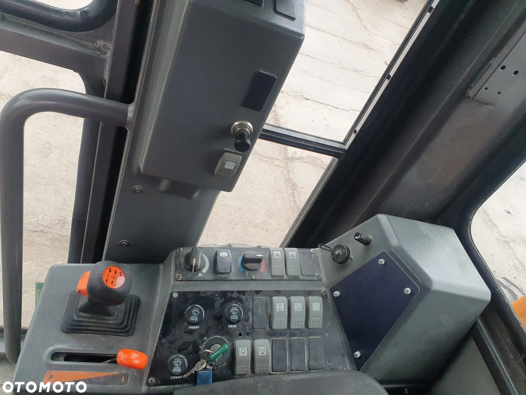 Volvo G720B - 20
