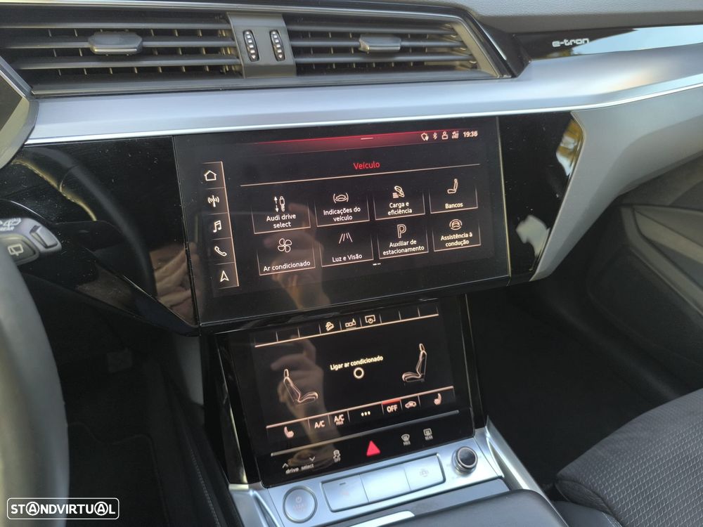 Audi e-tron 50 quattro S line - 48