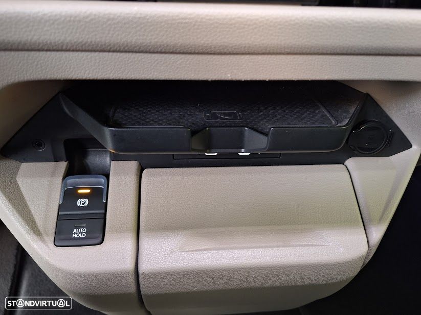 VW Multivan 2.0 TDI Life DSG - 39