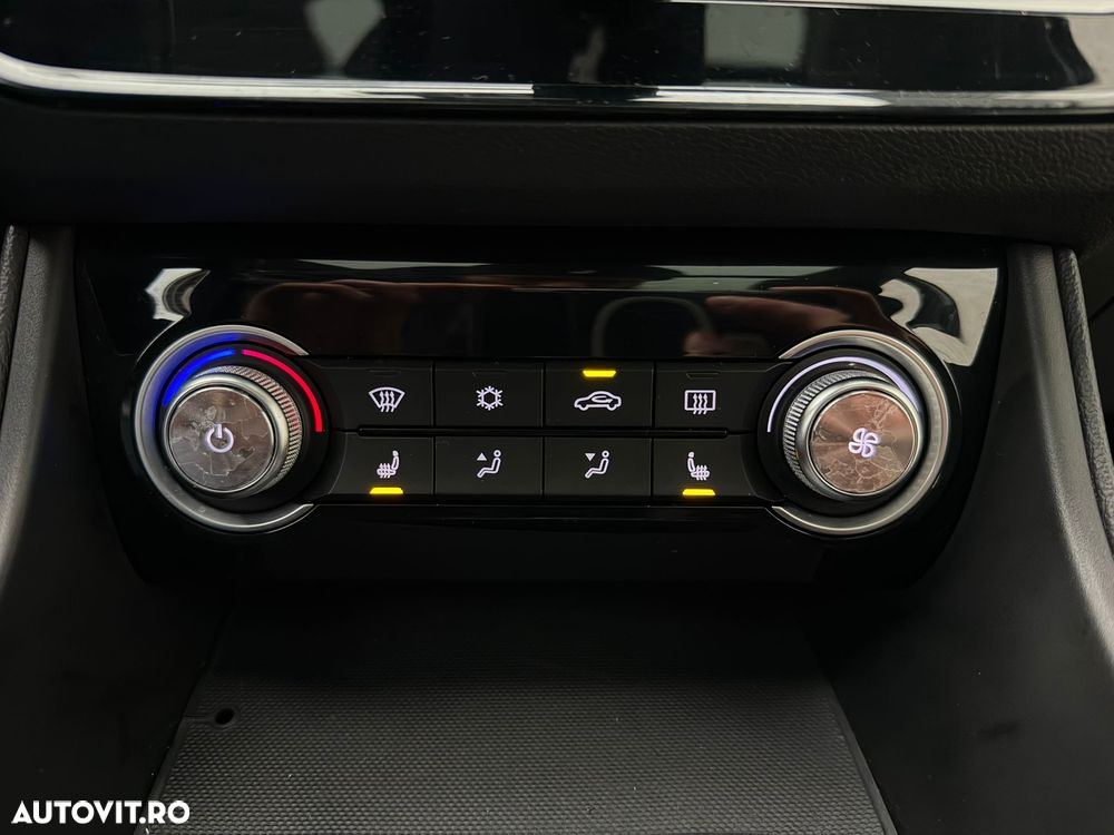 MG ZS EV Luxury - 13