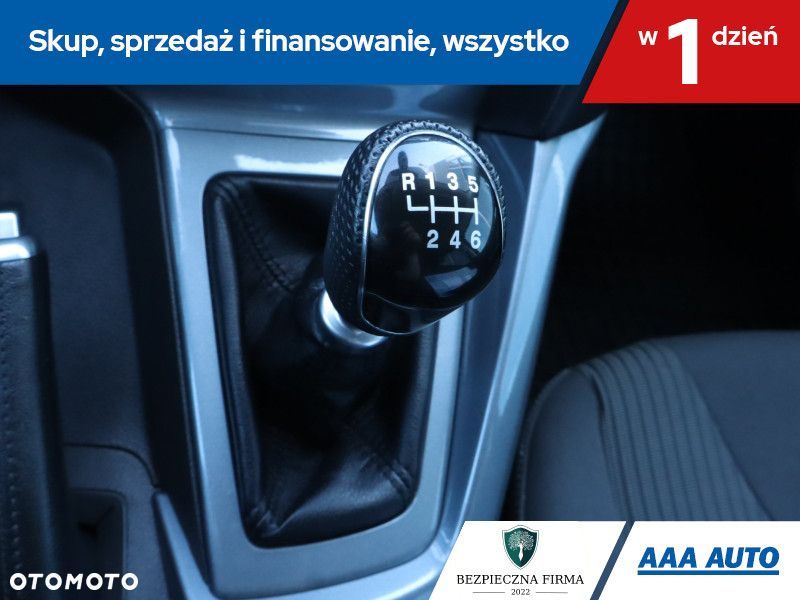 Ford Focus SW - 18