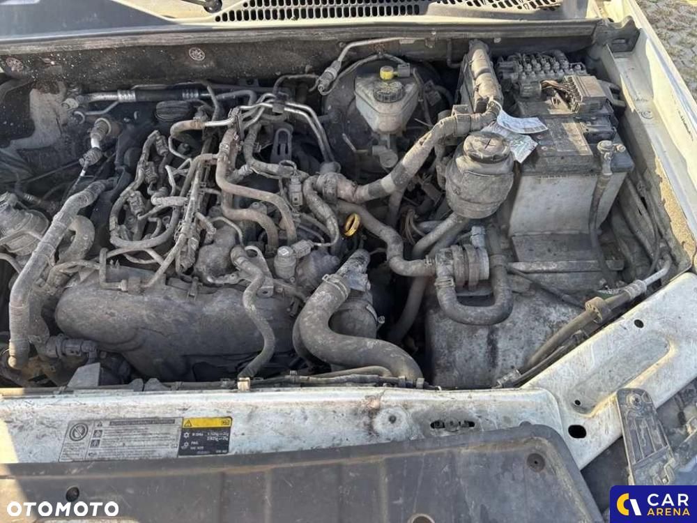 Volkswagen Amarok - 30