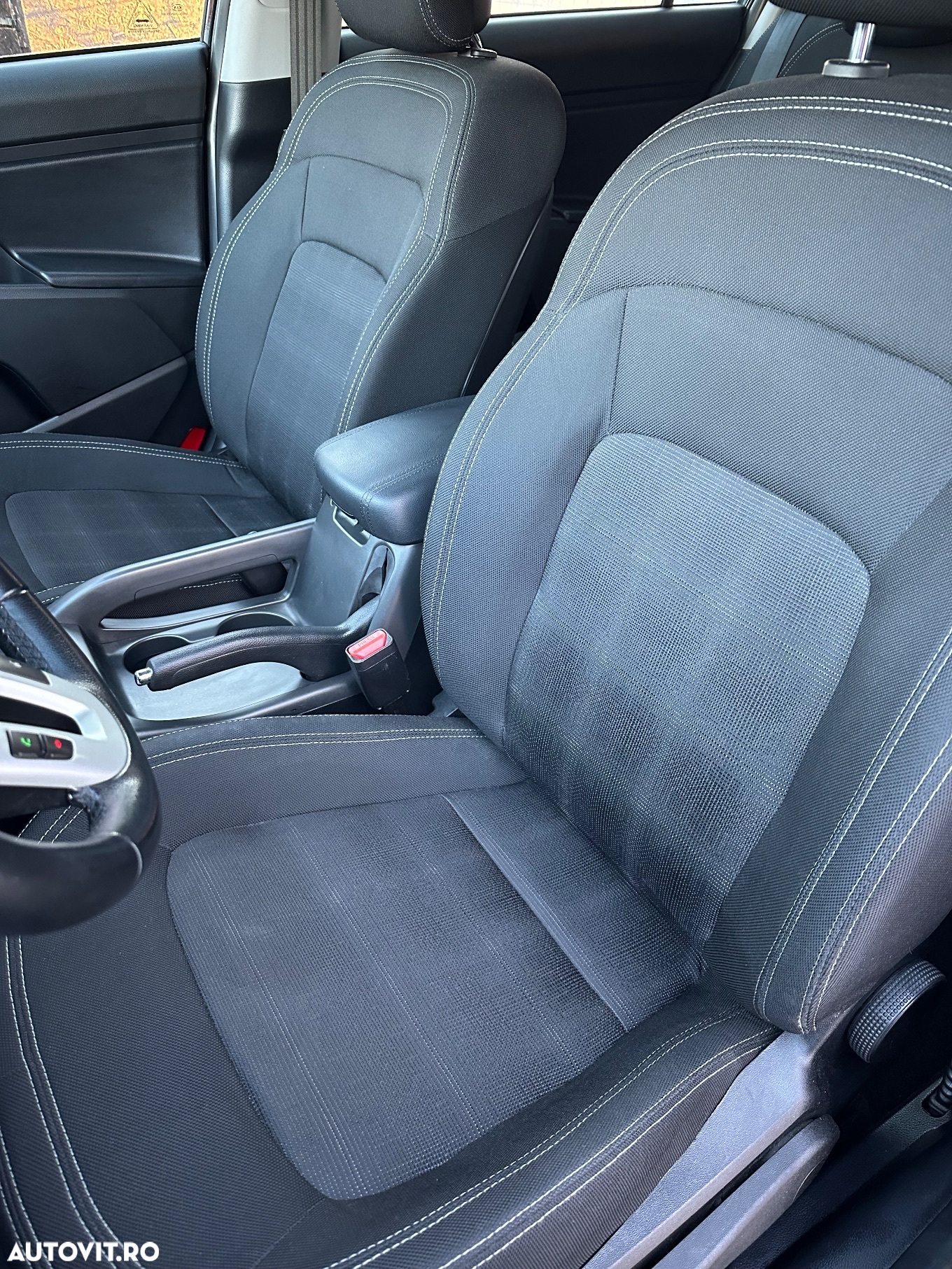 Kia Sportage 1.7 CRDI 2WD Attract - 13