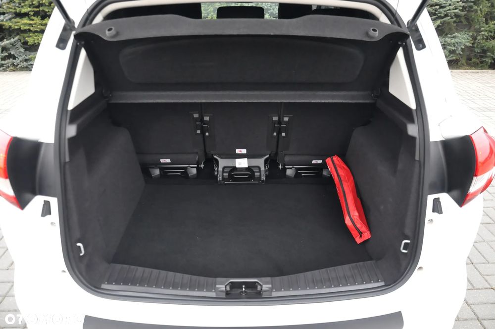 Ford C-MAX 2.0 TDCi Start-Stop-System Titanium - 33