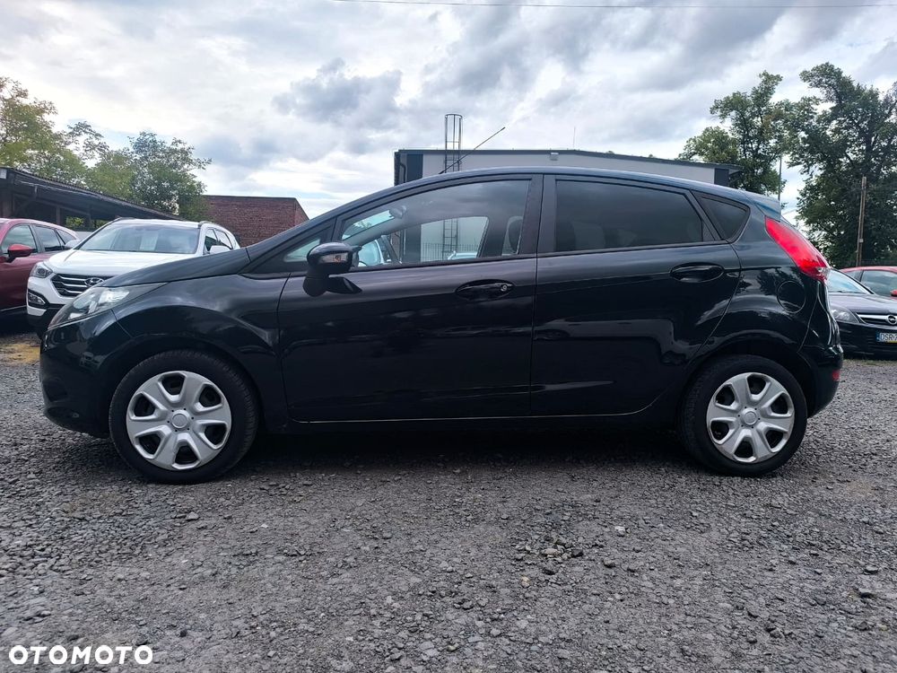 Ford Fiesta - 9