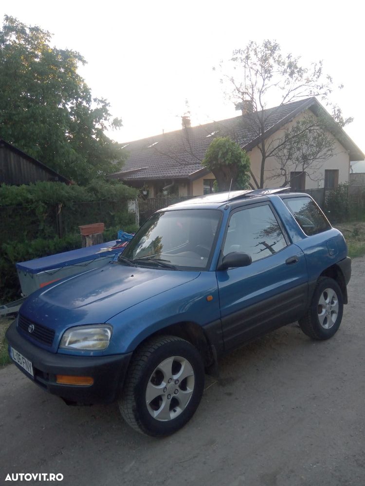 Toyota RAV4 - 8
