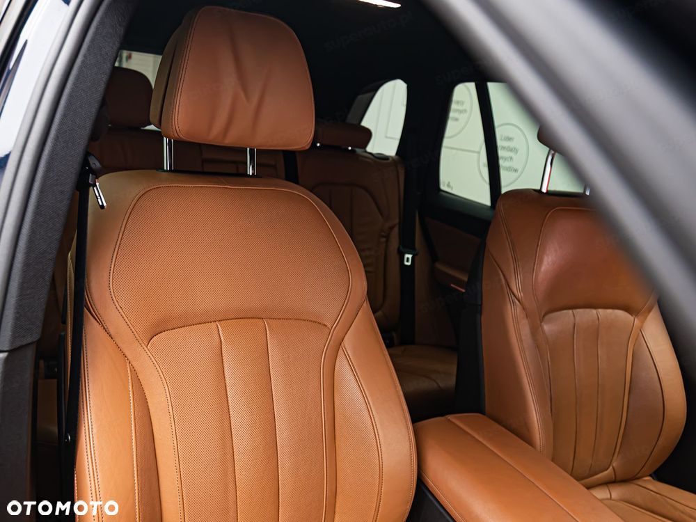 BMW X5 xDrive30d - 10