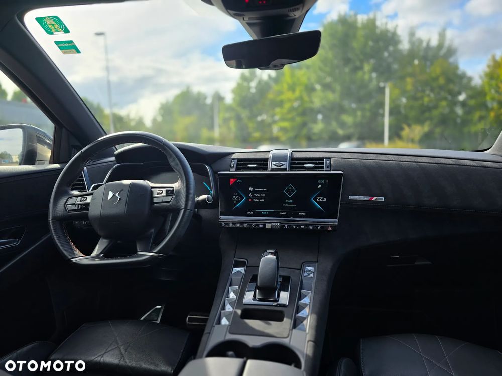 DS Automobiles DS 7 Crossback 1.6 E-Tense Performance Line + - 2