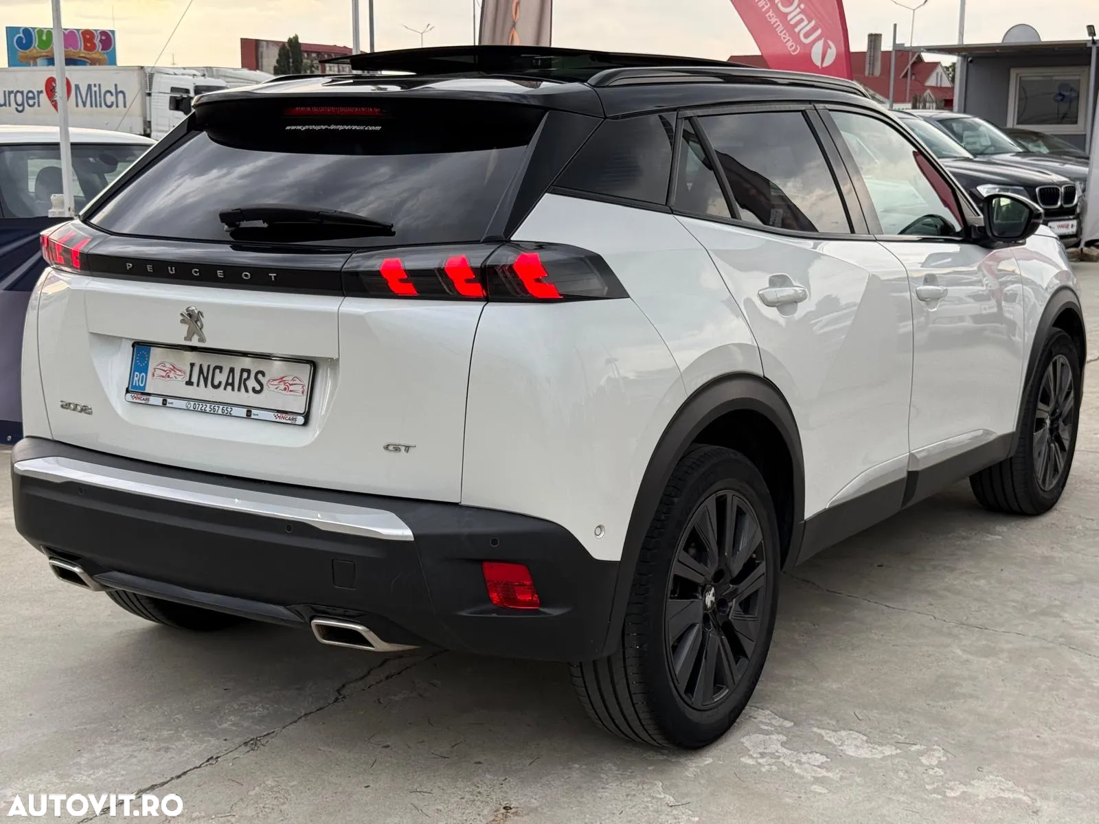 Peugeot 2008 PureTech 155 EAT8 GT Pack - 5