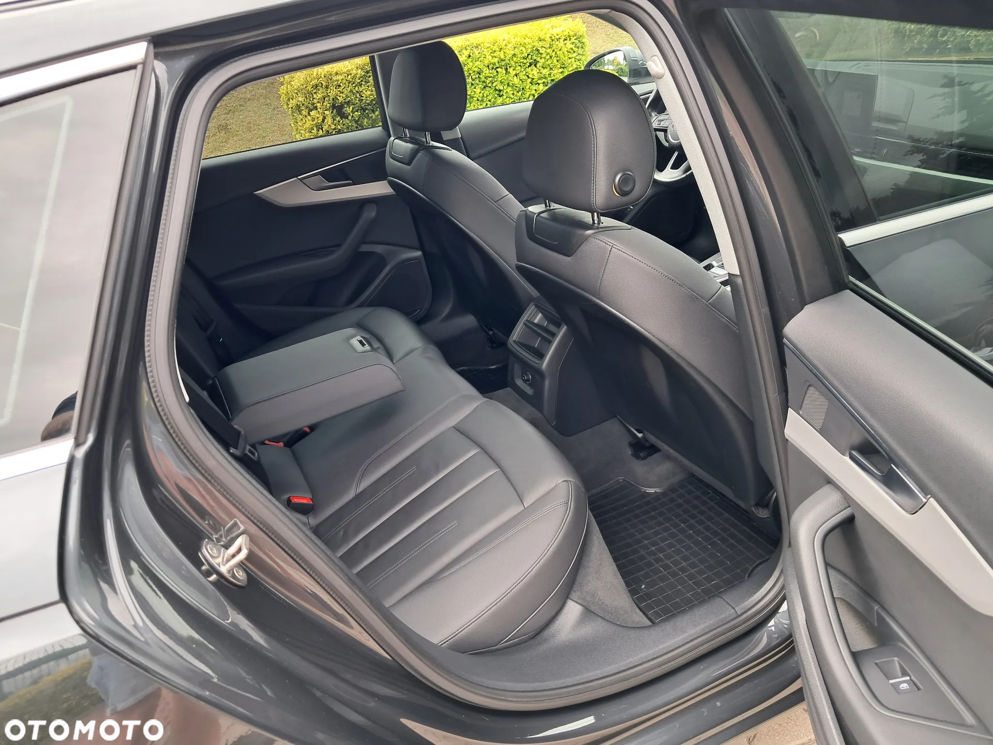 Audi A4 Avant 35 TDI S tronic design - 24