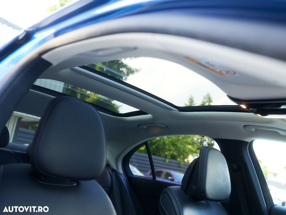 MERCEDES-BENZ C-Class 2022 — imagine 36