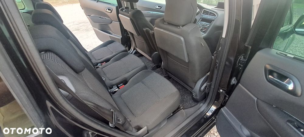 Peugeot 5008 2.0 HDi Premium - 14