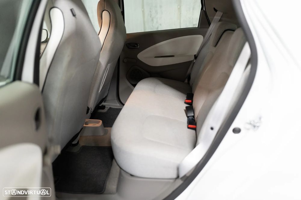 Renault Zoe (c/ Bateria) 41 kwh Intens - 39