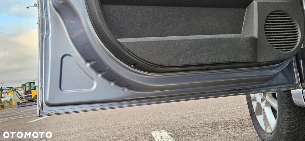 Opel Meriva 1.6 Cosmo - 22