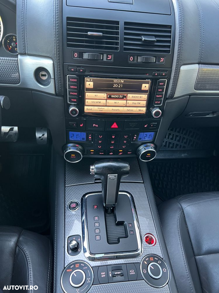 Volkswagen Touareg 3.0 V6 TDI DPF Automatik Individual - 9
