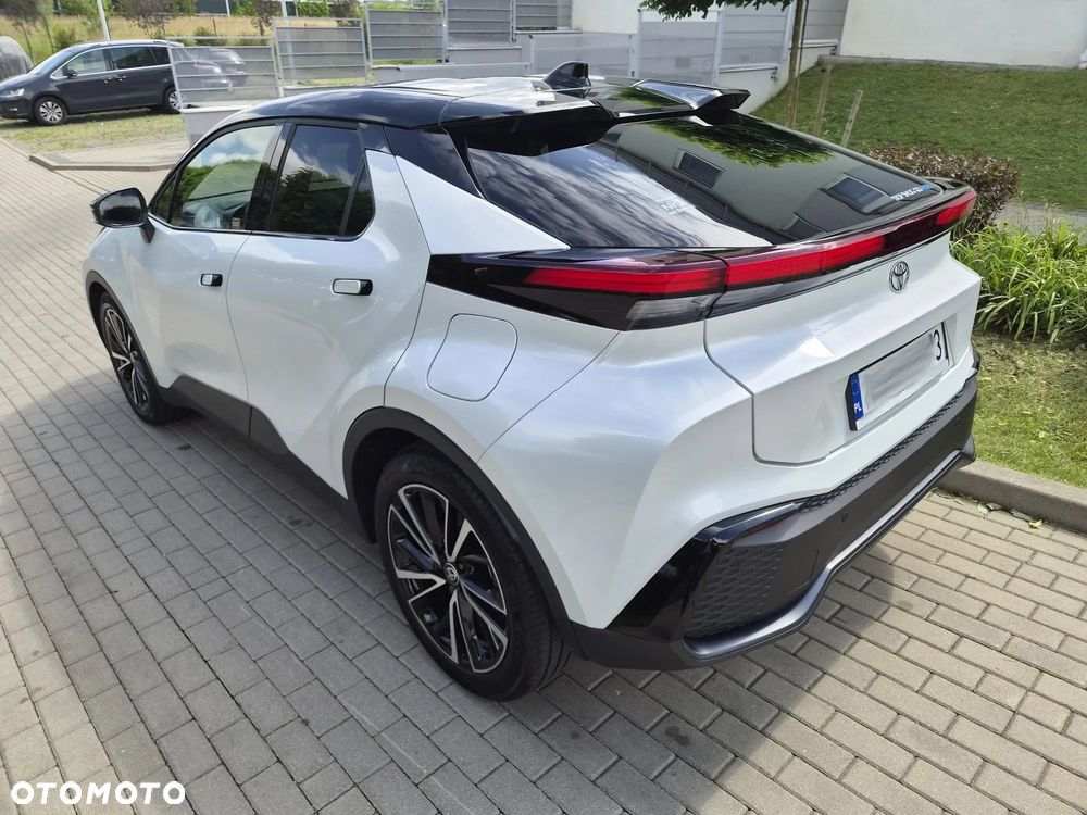 Toyota C-HR 1.8 Hybrid Executive - 1