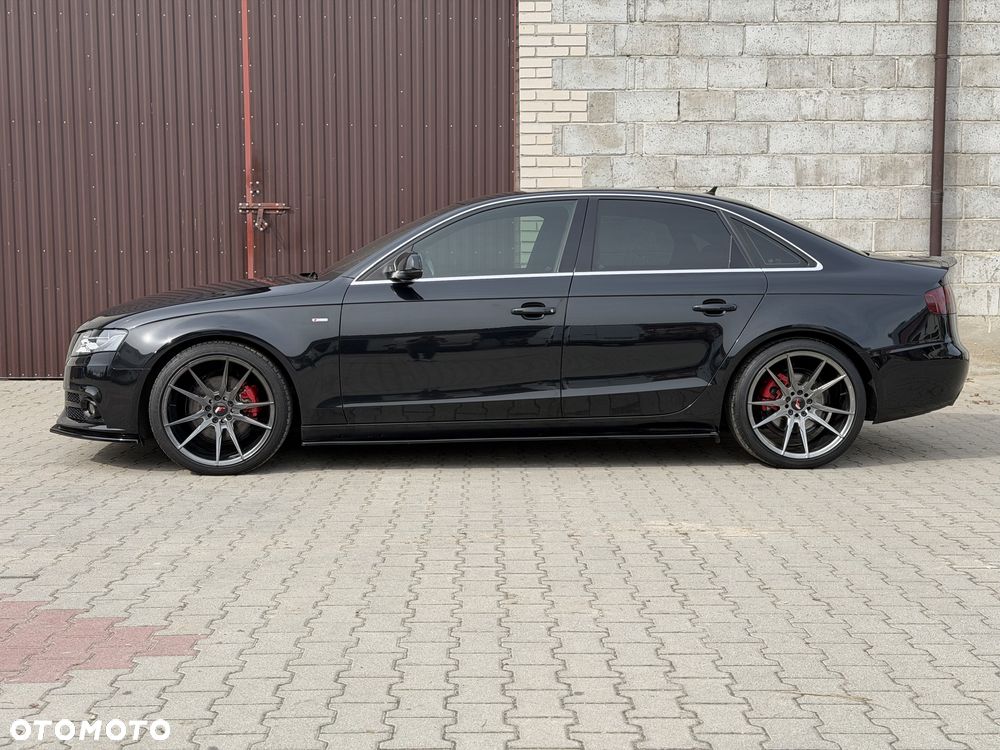 Audi A4 Limousine - 3