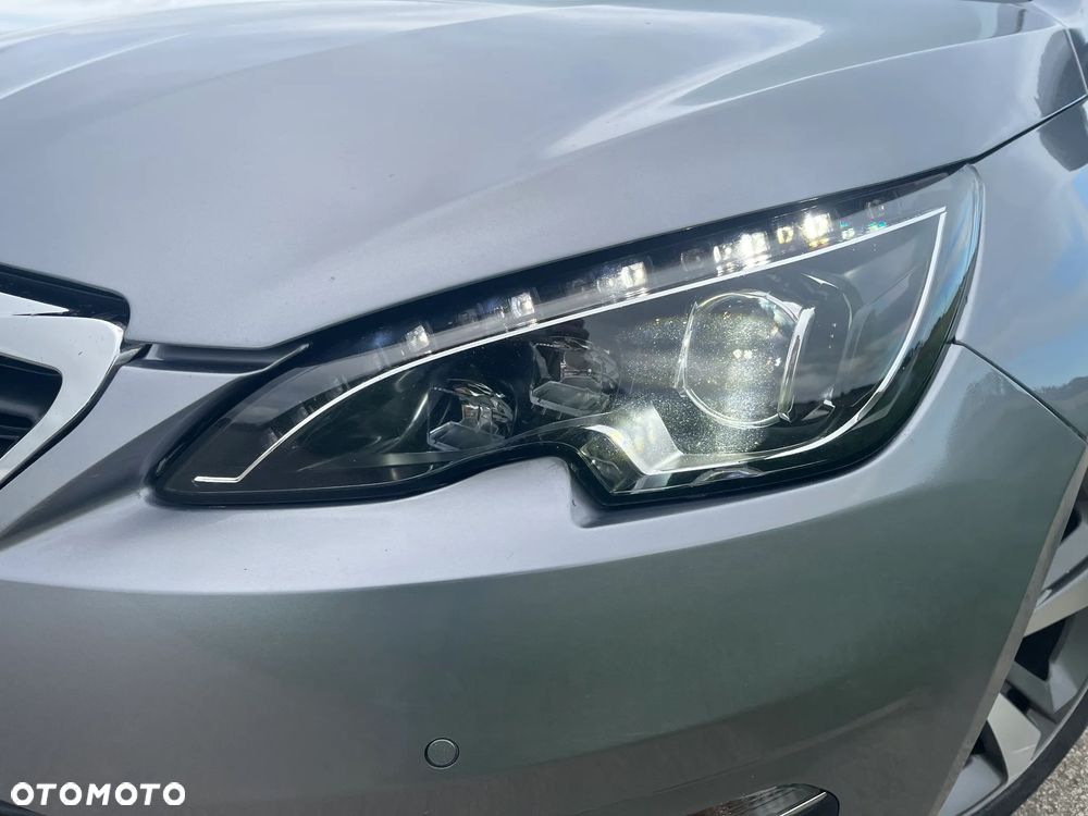 Peugeot 308 SW BlueHDi 120 EAT6 Stop & Start Active - 16