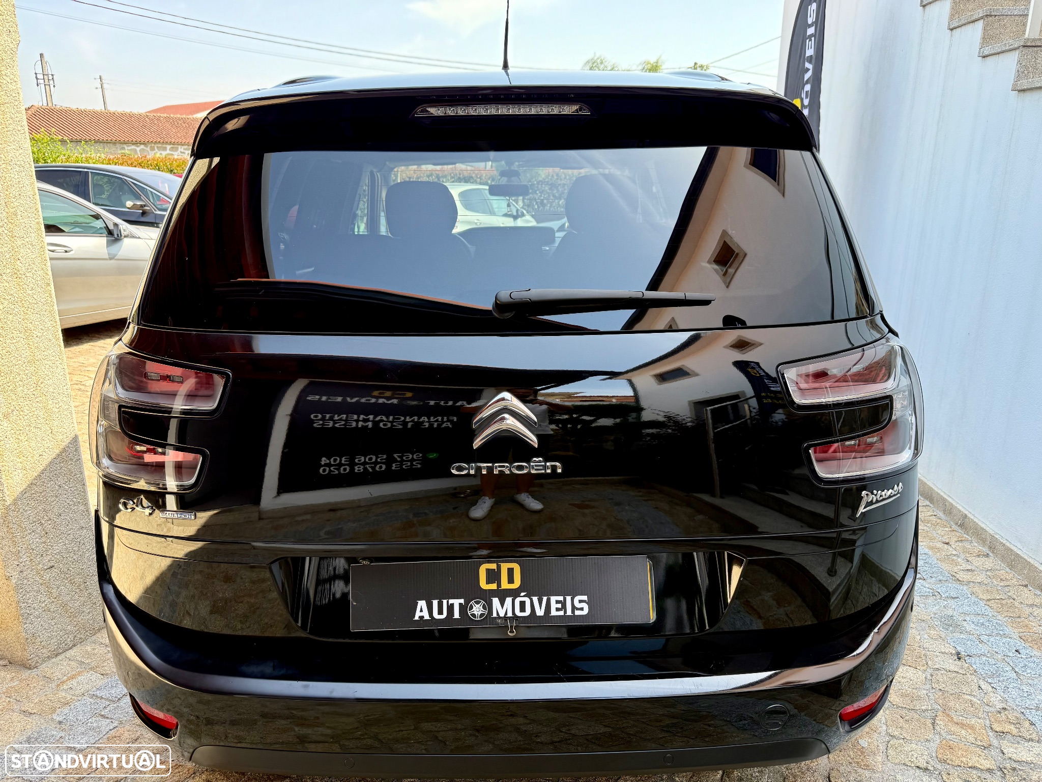 Citroën C4 Grand Picasso e-HDi 115 Intensive - 17
