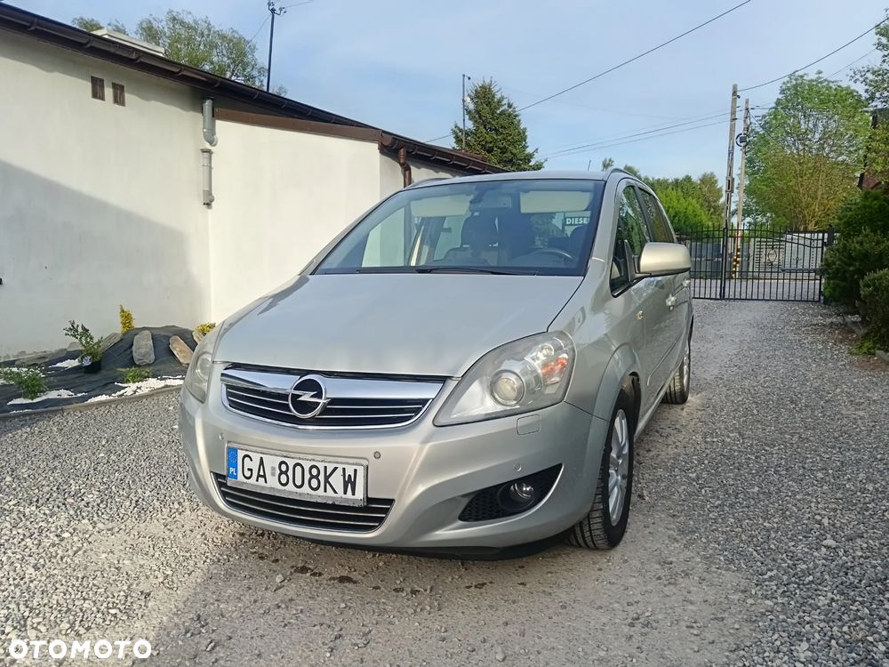 Opel Zafira 1.8 Innovation 110 Jahre - 2