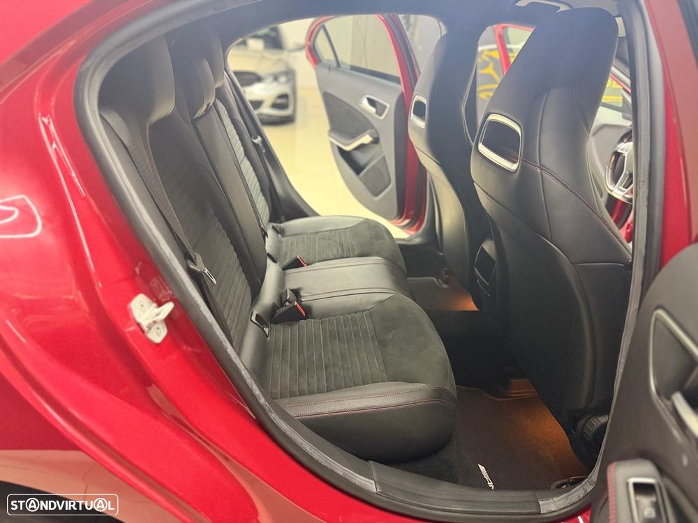 Mercedes-Benz A 180 Dynamic Edition - 13