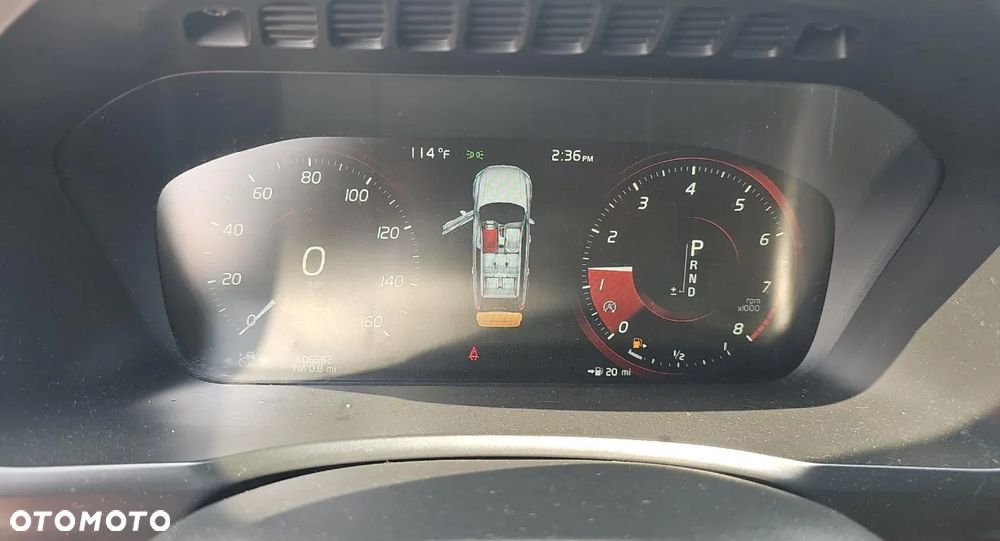 Volvo XC 90 - 17