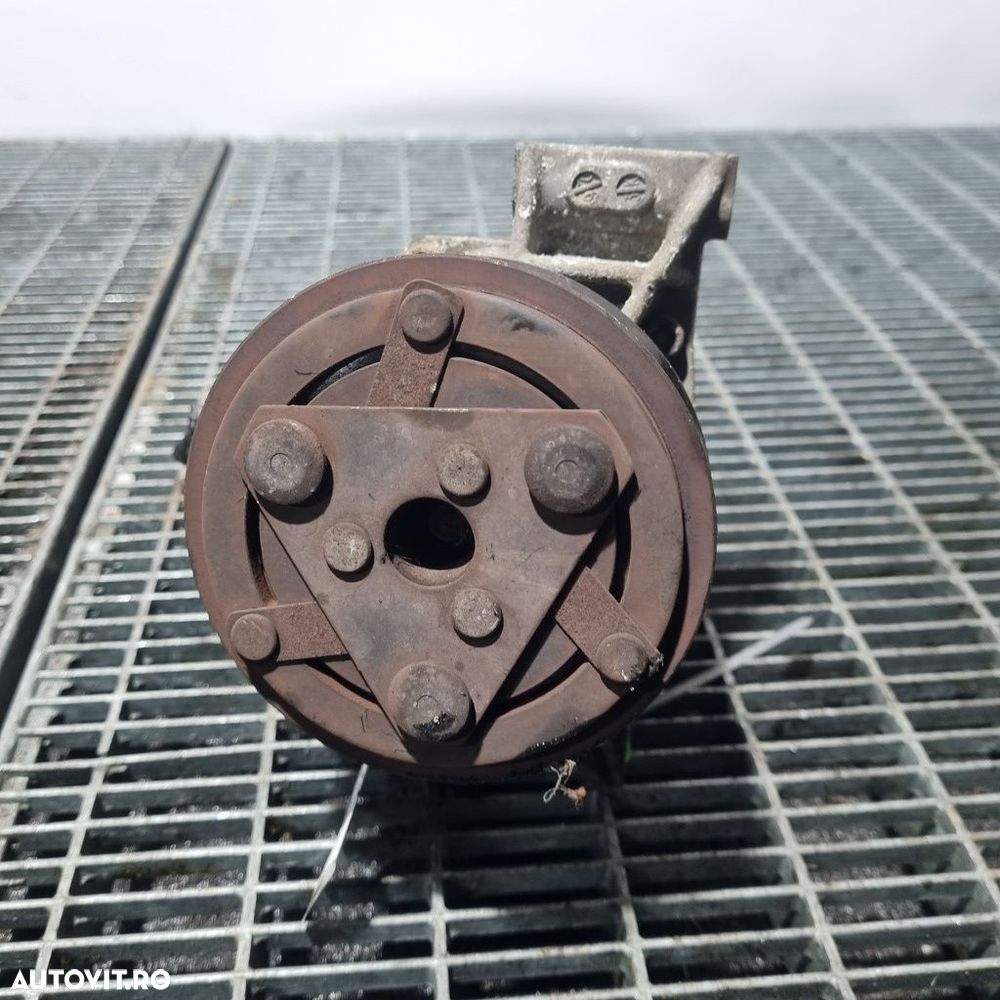 Compresor clima Nissan Juke 1.6 B 2010 - 2014 117CP HR16DE (1451) Benzina 926001ka1b - 2