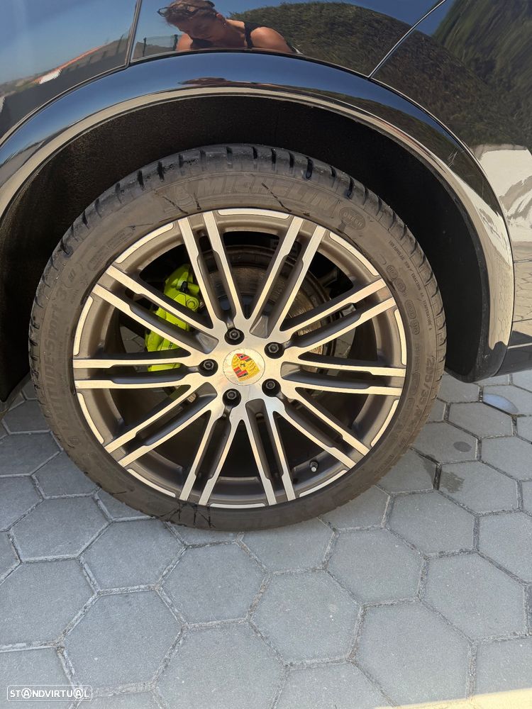 Porsche Cayenne Tiptronic S - 9