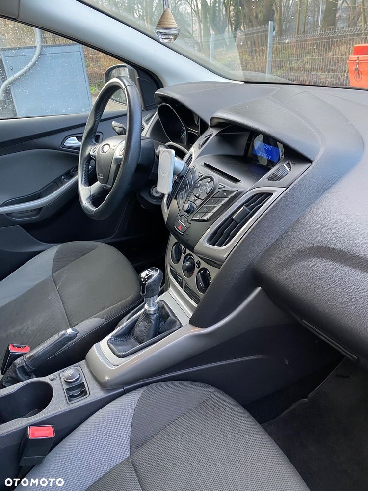 Ford Focus 1.6 TDCi Trend - 23