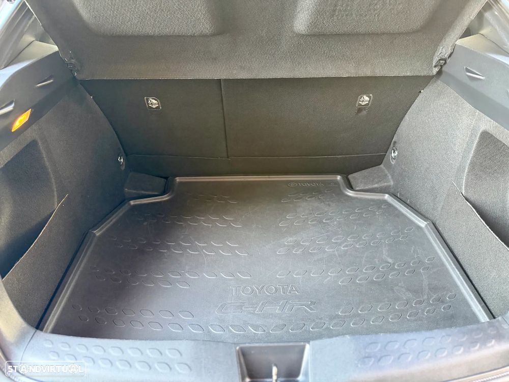 Toyota C-HR 1.8 Hybrid Exclusive - 26