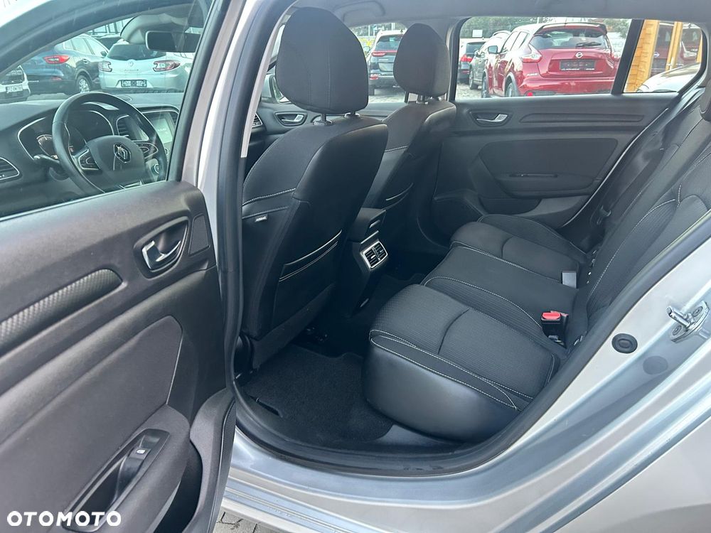 Renault Megane 1.5 dCi Dynamique EDC - 21
