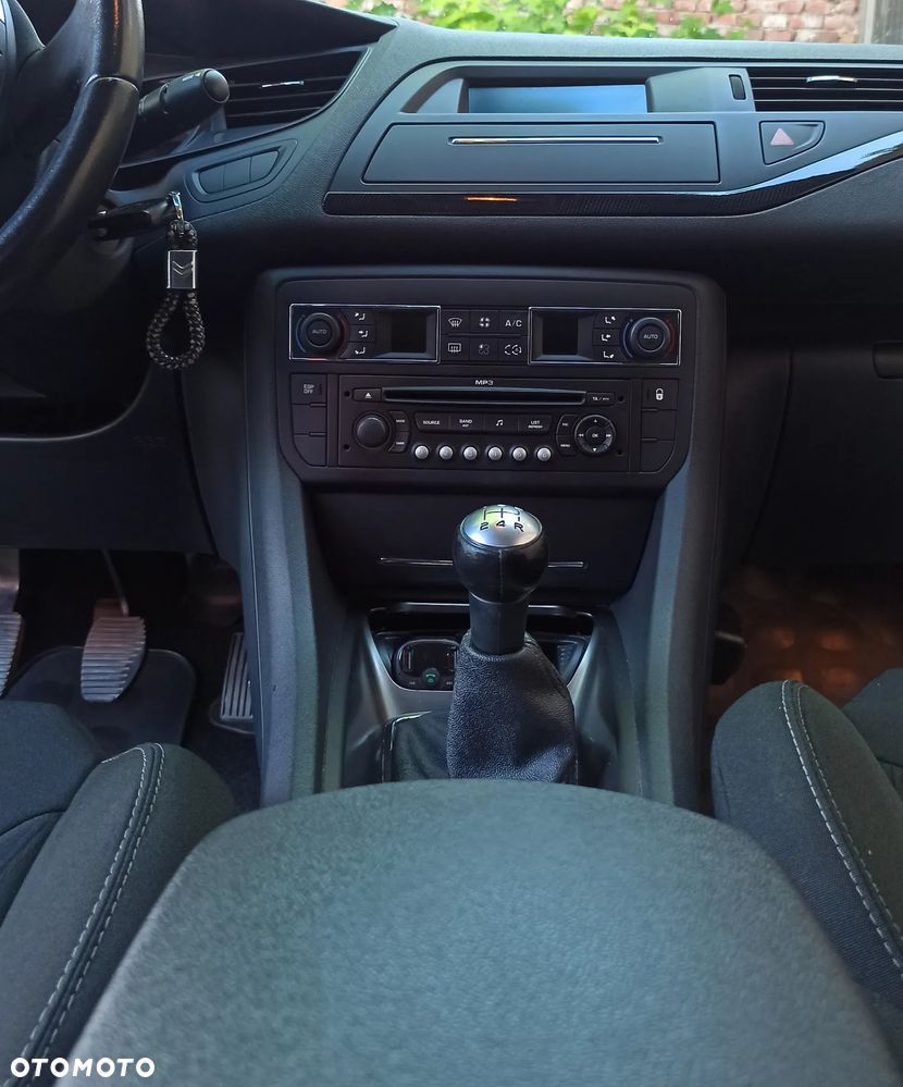 Citroën C5 2.0 16V Confort - 10