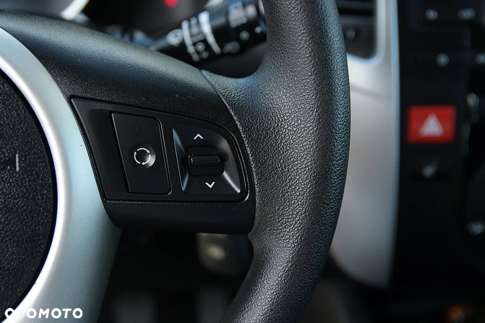 Kia Venga - 29