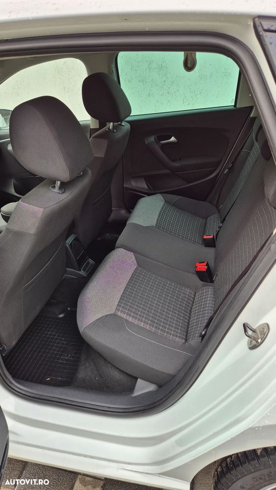 Volkswagen Polo 1.4 TDI CR BMT Highline - 7