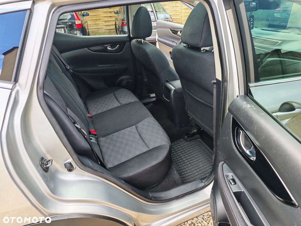 Nissan Qashqai 1.5 dCi Tekna - 22