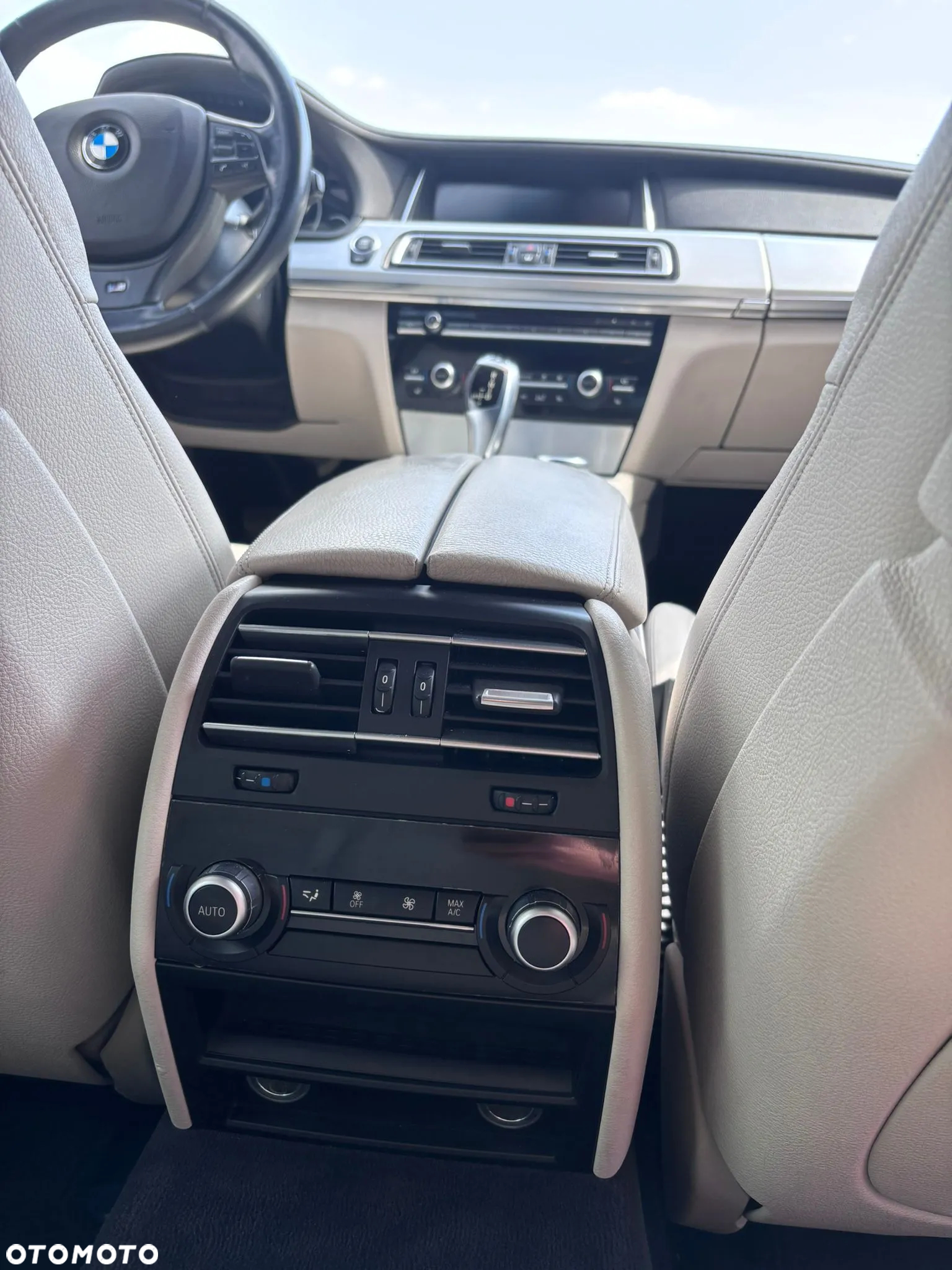 BMW Seria 7 740d xDrive - 11