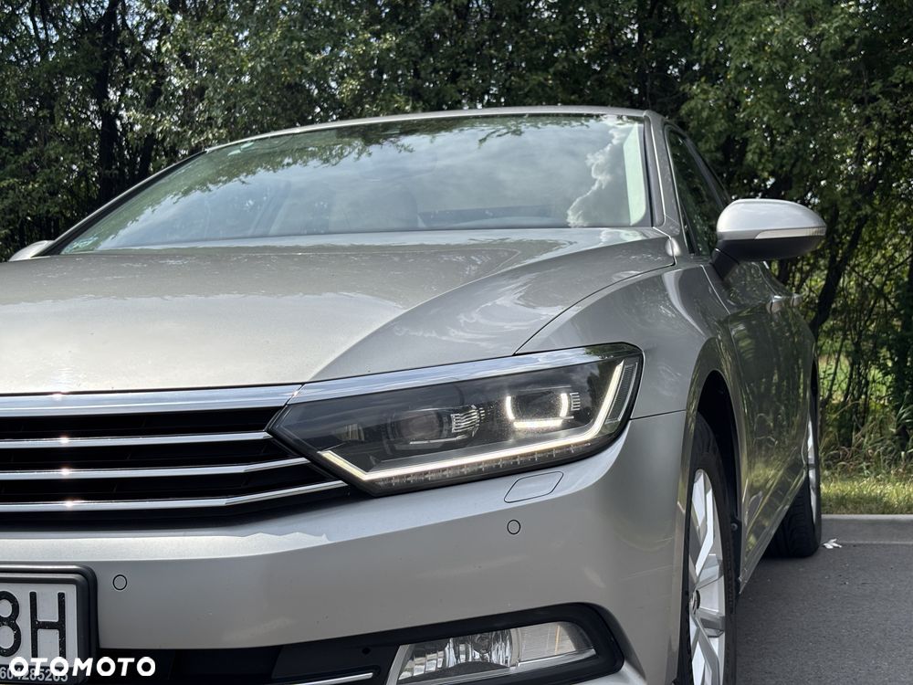 Volkswagen Passat 1.6 TDI BMT Comfortline - 36