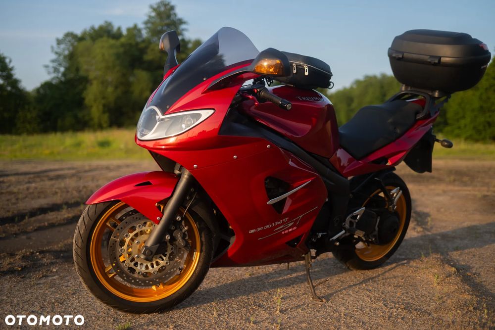 Triumph Sprint - 1