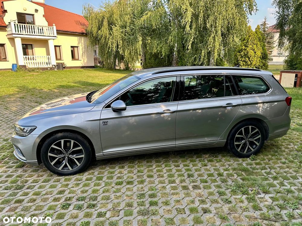 Volkswagen Passat 2.0 TDI Business DSG - 6