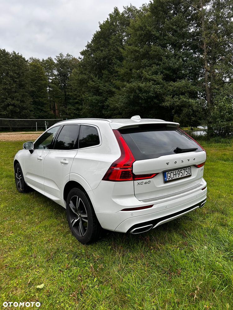 Volvo XC 60 D4 R-Design - 4