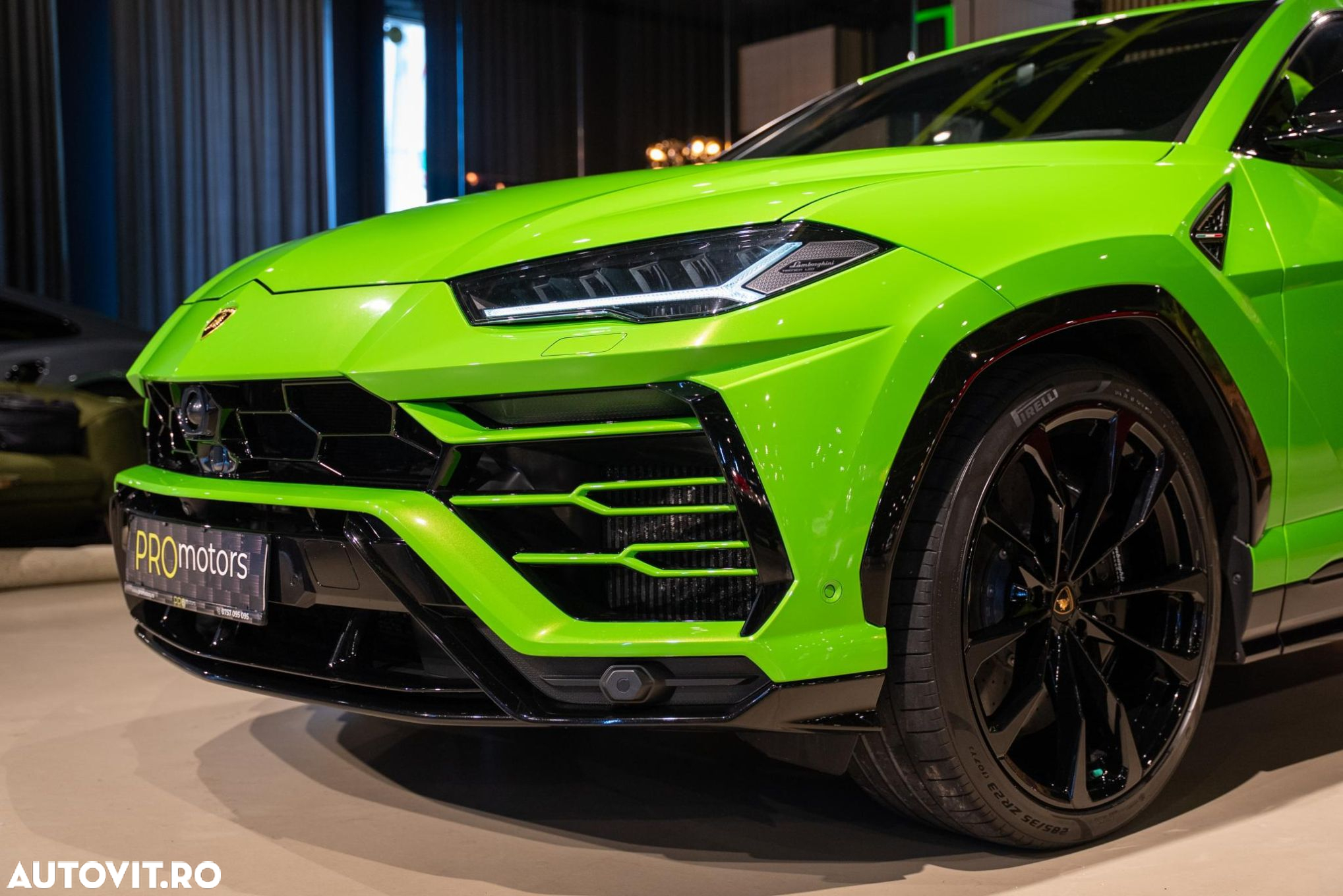 Lamborghini URUS - 3
