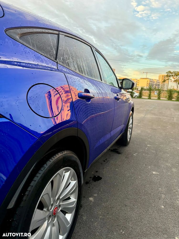 Jaguar E-Pace D180 AWD Aut. R-Dynamic SE - 8